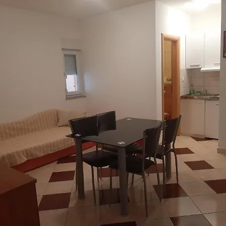 Apartament Nina Promajna