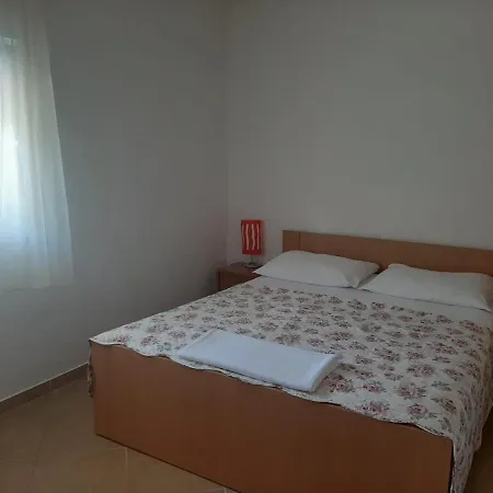Apartament Nina